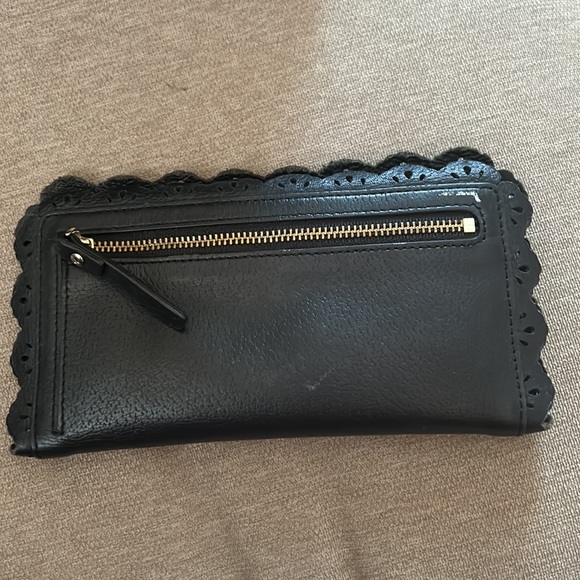 Kate Spade Scalloped Handbag and Wallet - Picture 4 of 9